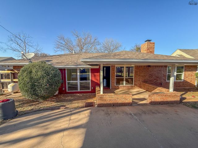 1605 SPARKS STREET, Wichita Falls, TX 76302
