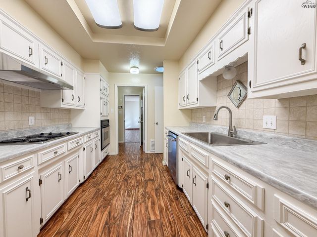 1605 SPARKS STREET, Wichita Falls, TX 76302