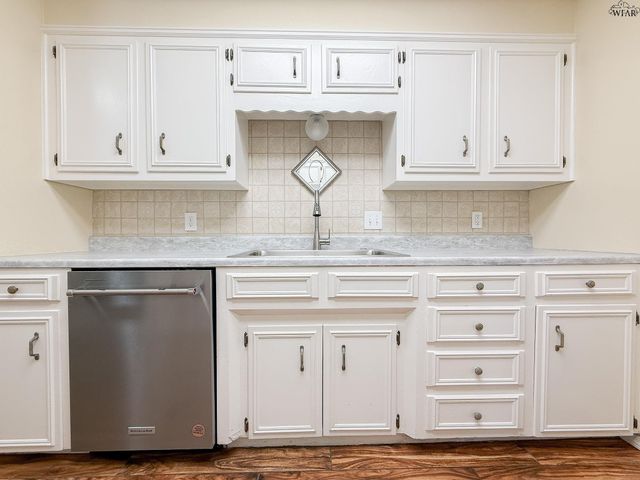 1605 SPARKS STREET, Wichita Falls, TX 76302