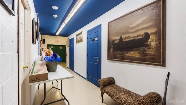 1122 N Conway Avenue, Mission, TX 78572