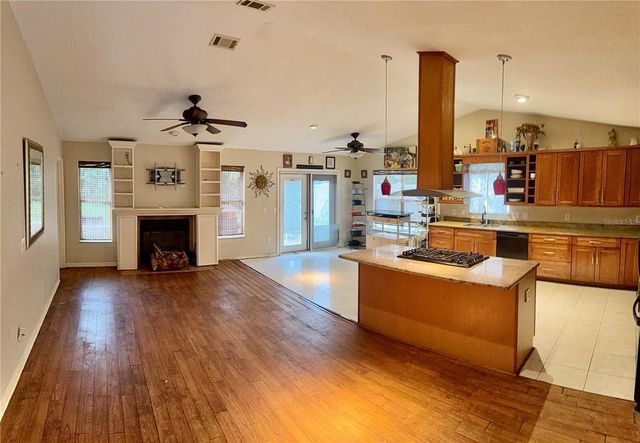 2635 GLENVIEW DRIVE, Land O Lakes, FL 34639