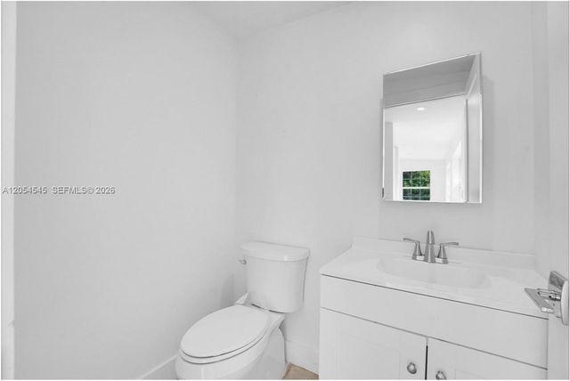 646 Aspen Road, West Palm Beach, FL 33409