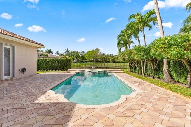 8837 Woodgrove Ridge Court, Boynton Beach, FL 33473