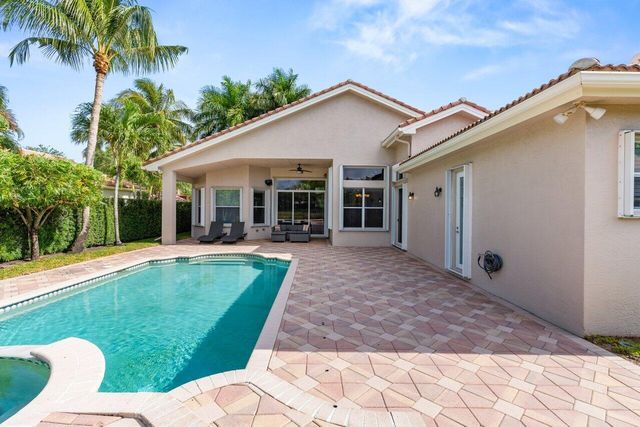 8837 Woodgrove Ridge Court, Boynton Beach, FL 33473