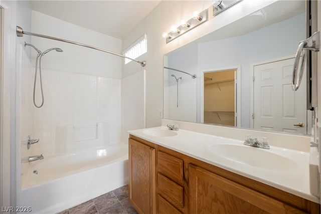 6320 Snap Ridge Street 201, North Las Vegas, NV 89081