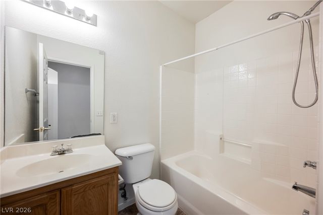 6320 Snap Ridge Street 201, North Las Vegas, NV 89081