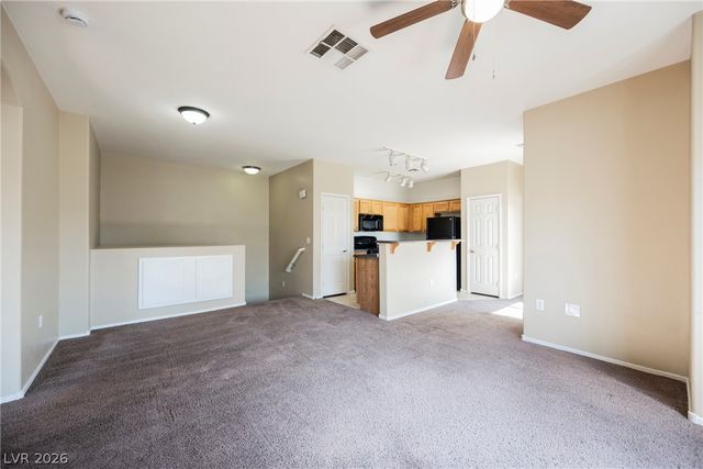 6320 Snap Ridge Street 201, North Las Vegas, NV 89081