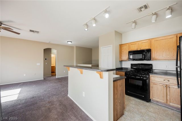 6320 Snap Ridge Street 201, North Las Vegas, NV 89081