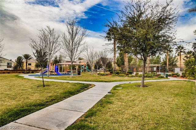 6320 Snap Ridge Street 201, North Las Vegas, NV 89081
