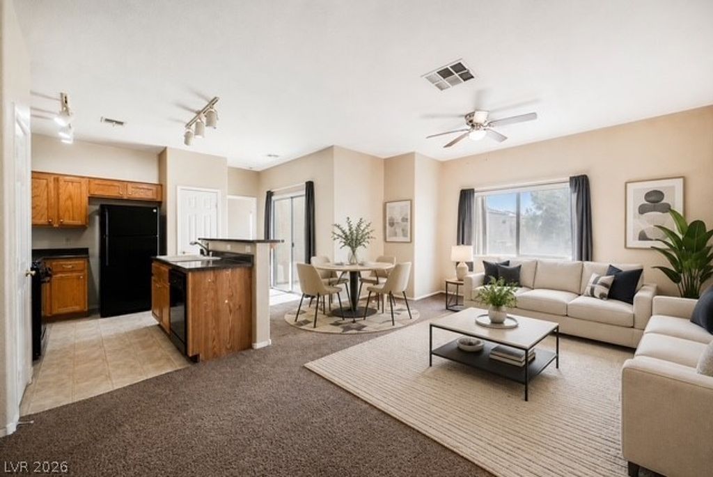 6320 Snap Ridge Street 201, North Las Vegas, NV 89081