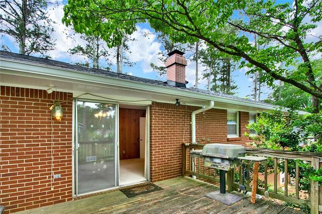 5597 Bob White Circle NW, Lilburn, GA 30047