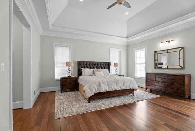 9889 OXCREST DR, Fairfax Station, VA 22039