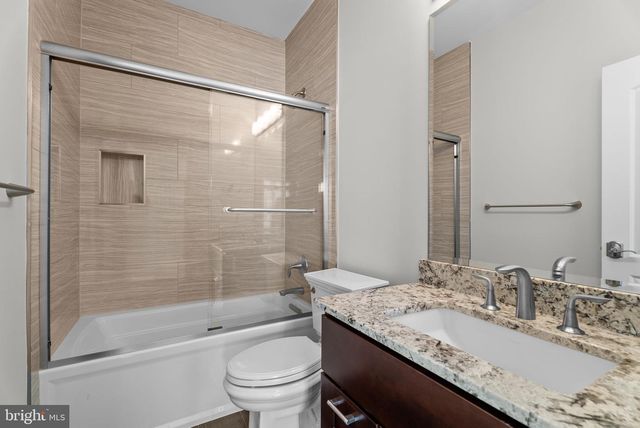 9889 OXCREST DR, Fairfax Station, VA 22039