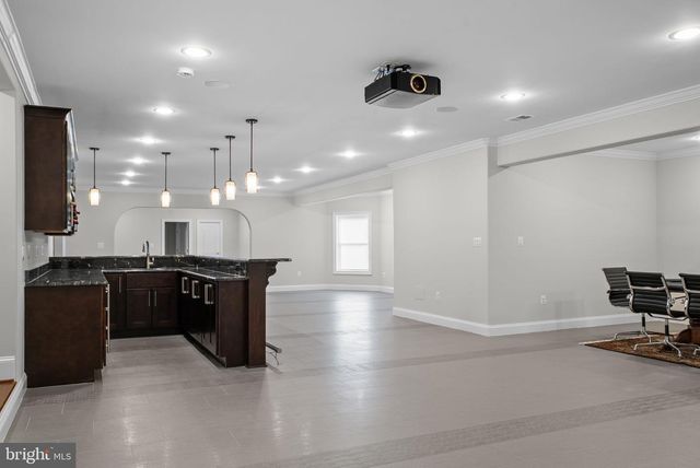 9889 OXCREST DR, Fairfax Station, VA 22039