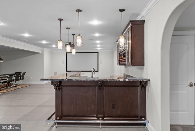 9889 OXCREST DR, Fairfax Station, VA 22039