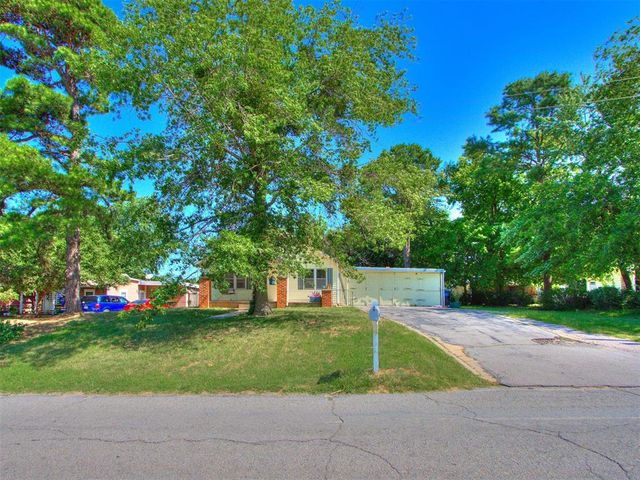 515 W Oklahoma Street, Mcloud, OK 74851
