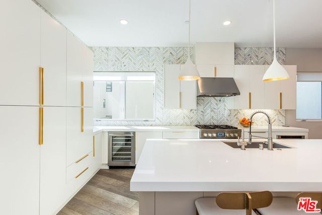 12615 W Seacoast Place, Los Angeles, CA 90094