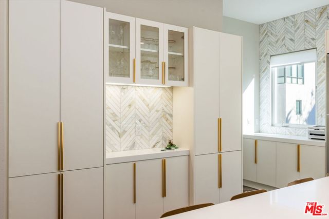 12615 W Seacoast Place, Los Angeles, CA 90094