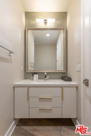 12615 W Seacoast Place, Los Angeles, CA 90094