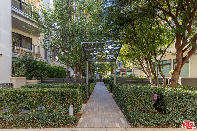 12615 W Seacoast Place, Los Angeles, CA 90094