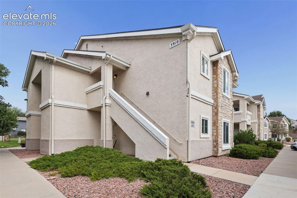 3910 Strawberry Field Grove A, Colorado Springs, CO 80906