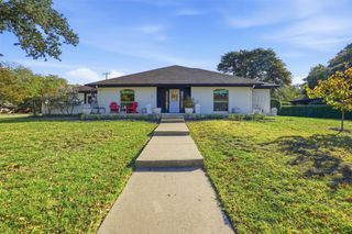 7924 Londonderry Drive, North Richland Hills, TX 76182