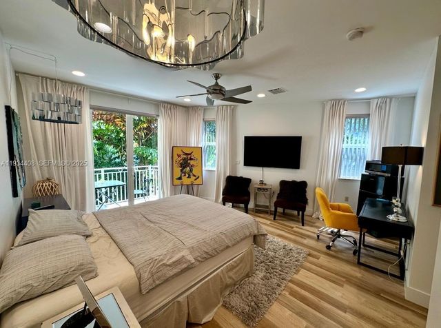 407 SW 5th St, Fort Lauderdale, FL 33315