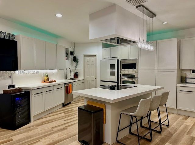 407 SW 5th St, Fort Lauderdale, FL 33315