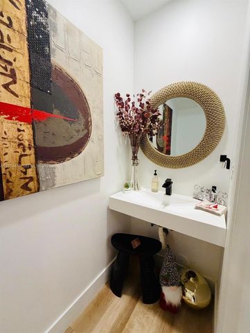 407 SW 5th St, Fort Lauderdale, FL 33315