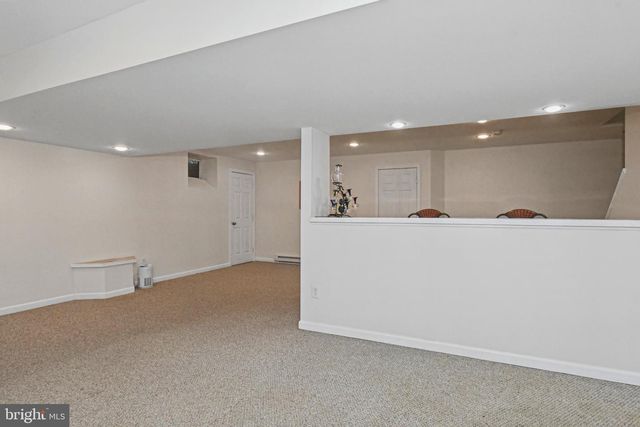 107 FAIRVIEW DR, Lansdale, PA 19446