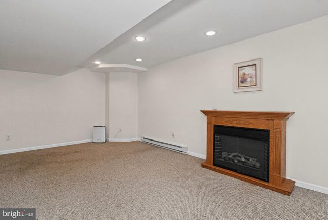 107 FAIRVIEW DR, Lansdale, PA 19446
