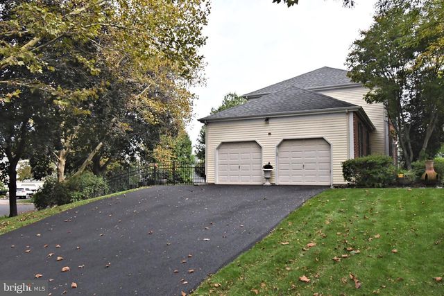 107 FAIRVIEW DR, Lansdale, PA 19446