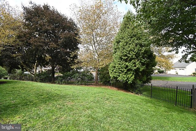 107 FAIRVIEW DR, Lansdale, PA 19446