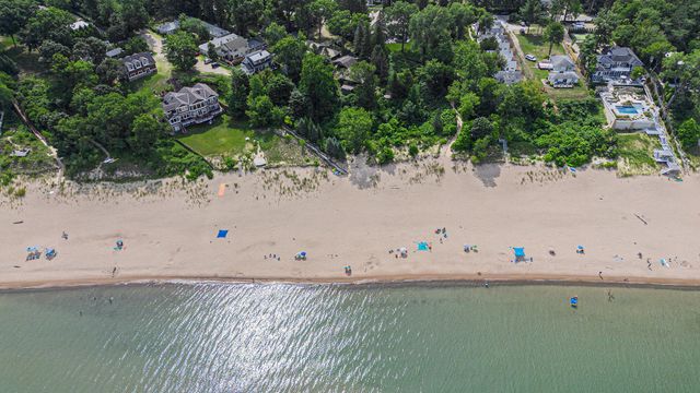 15577 Victor Road 4, Chikaming Twp, MI 49129