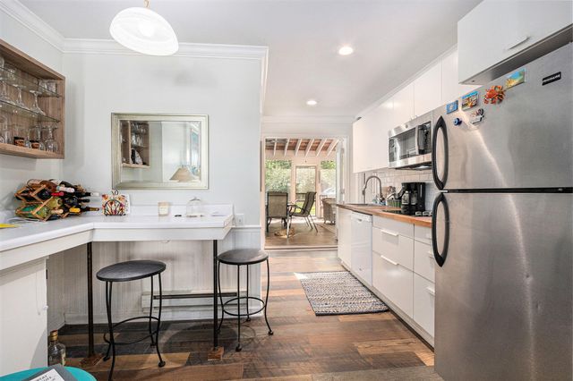 15577 Victor Road 4, Chikaming Twp, MI 49129