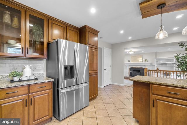 904 CAREN DR, Eldersburg, MD 21784