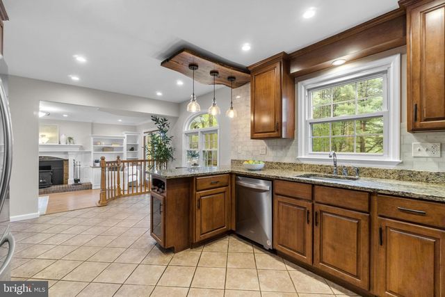 904 CAREN DR, Eldersburg, MD 21784