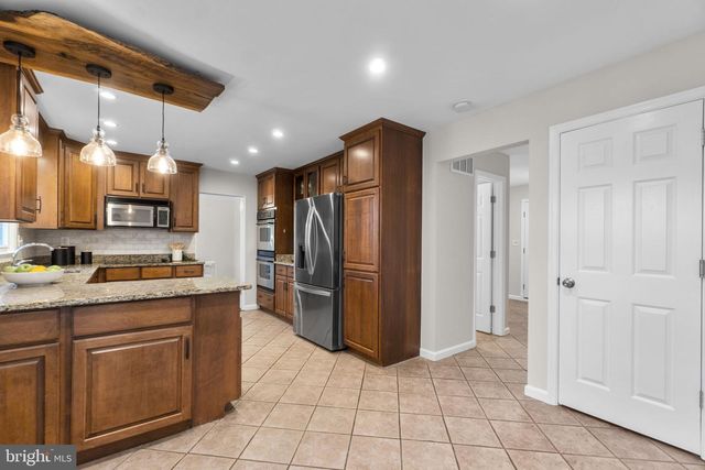 904 CAREN DR, Eldersburg, MD 21784