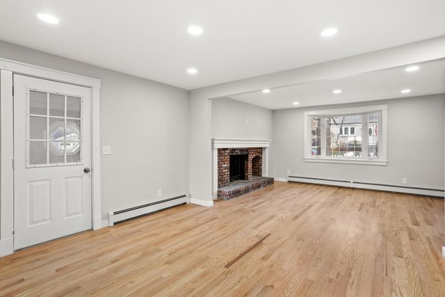 183 Gold Street, Manchester, NH 03103