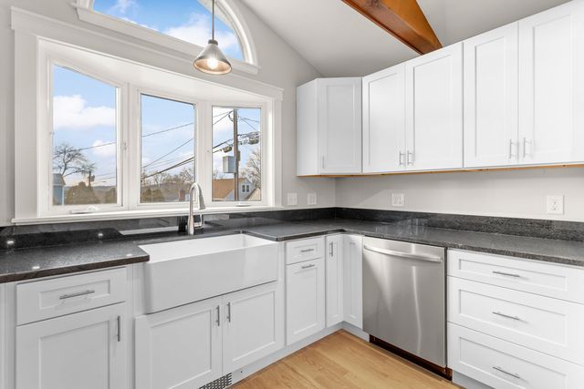 183 Gold Street, Manchester, NH 03103