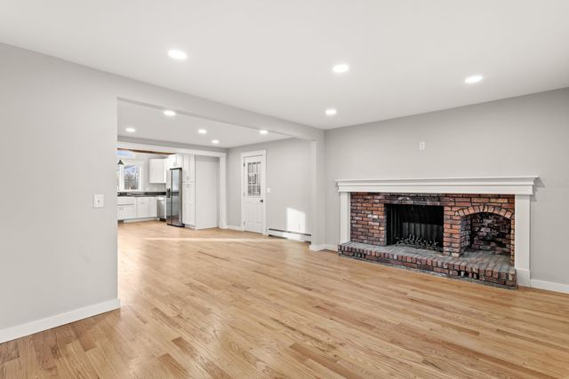 183 Gold Street, Manchester, NH 03103