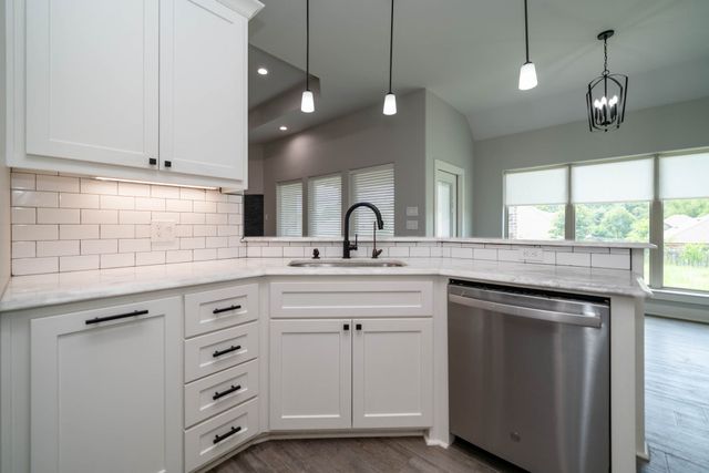 203 New Braunfels, Hallsville, TX 75650