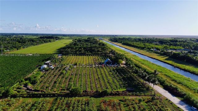 205th, Homestead, FL 33187