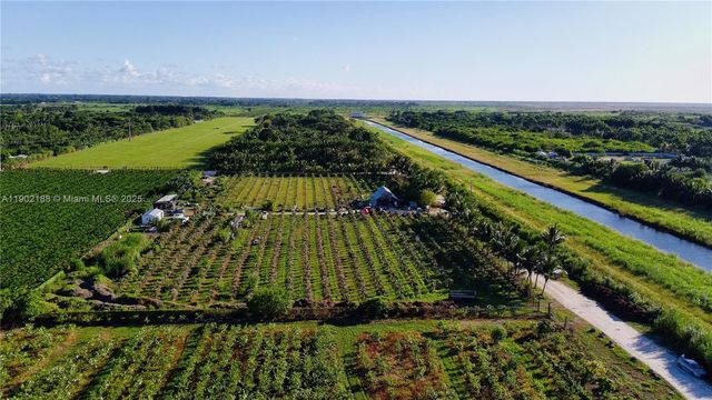 205th, Homestead, FL 33187