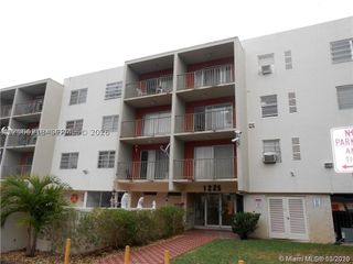 1225 NE 124th St 28A, North Miami, FL 33161
