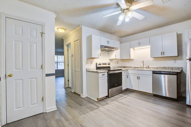 6280 Lucille Drive D, North Charleston, SC 29406