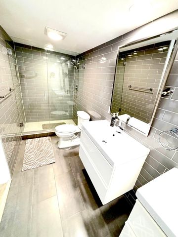1700 Embassy Drive 403, West Palm Beach, FL 33401