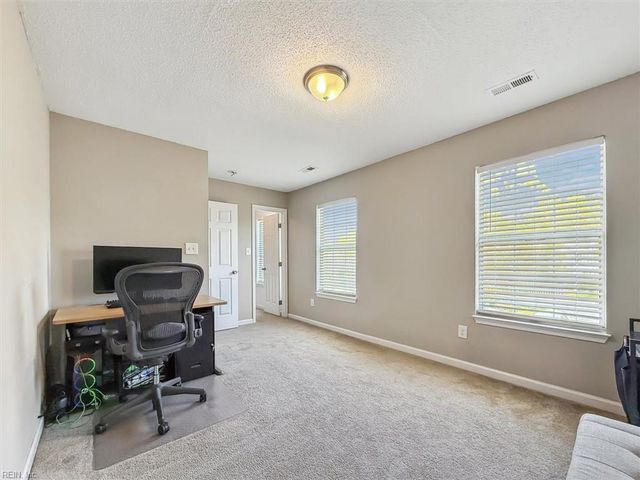 2235 White House Cv, Newport News, VA 23602