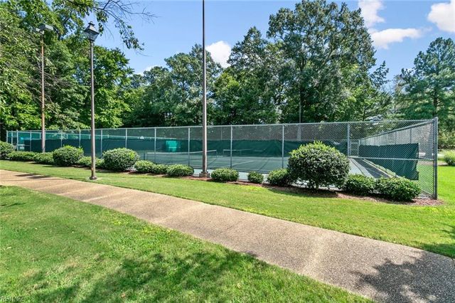 2235 White House Cv, Newport News, VA 23602