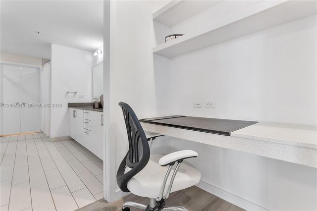 999 SW 1st Avenue 2115, Miami, FL 33130